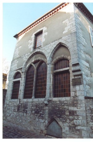 La maison familiale de saint Thibault à Provins.